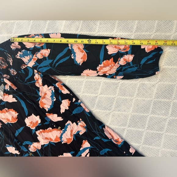 Maeve by Anthropologie Ragonda Tunic Floral Long Sleeve Dress. Size 4 - Picture 10 of 14